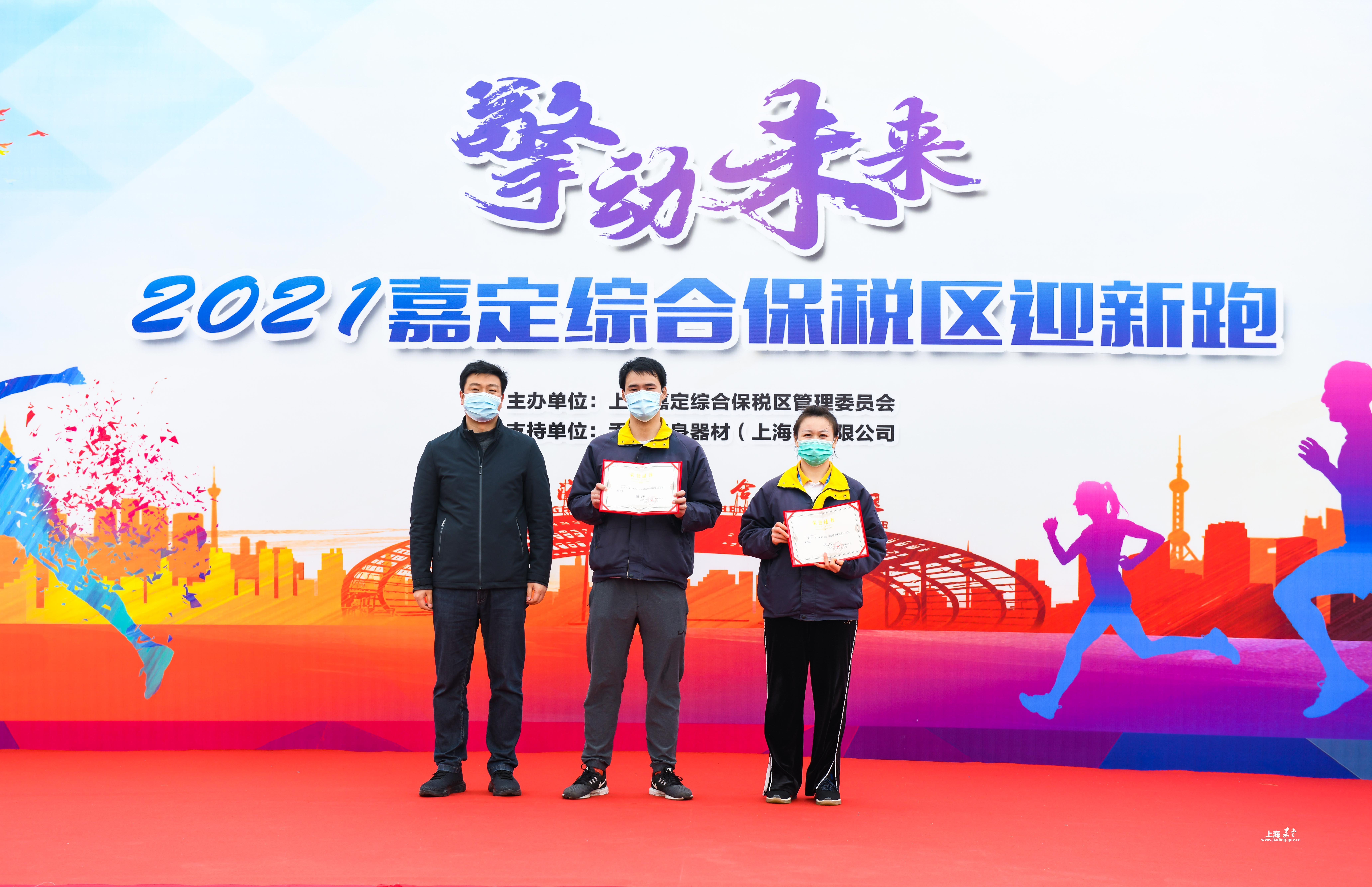 969f04b8c8524280acf46b24ab9d3761.jpg